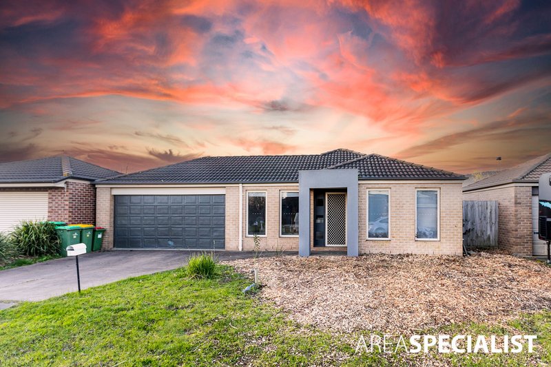 Photo - 12 Hayes Court, Pakenham VIC 3810 - Image 2