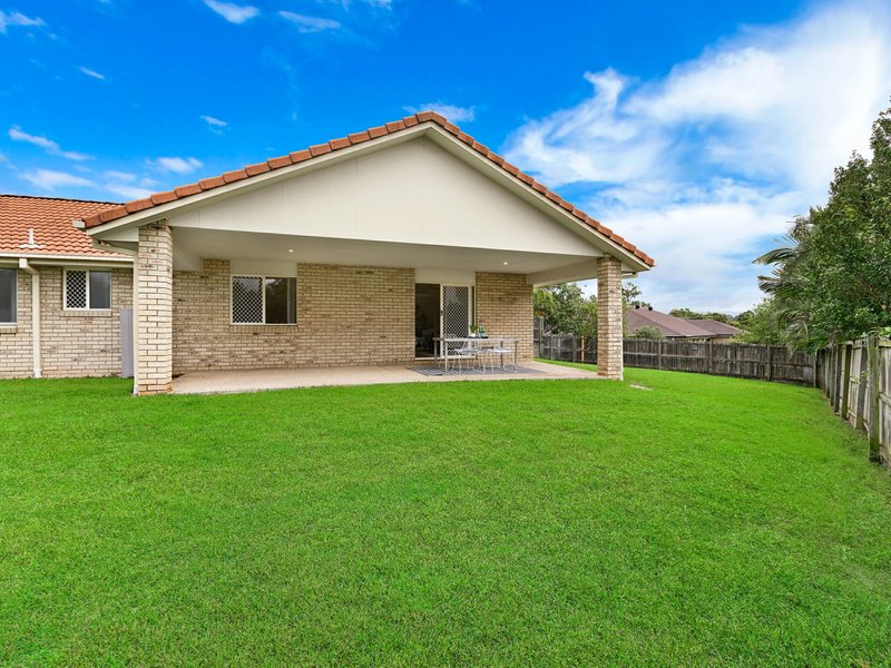 Photo - 12 Hazelnut Close, Warner QLD 4500 - Image 14