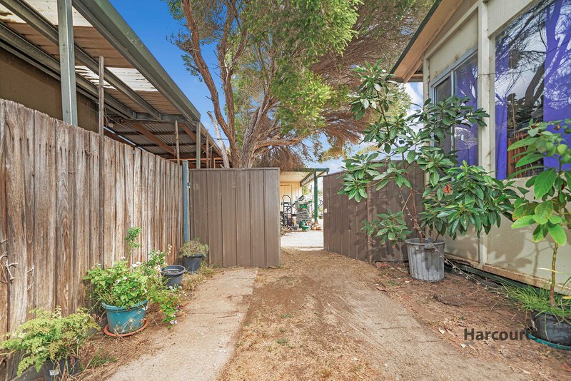 Photo - 12 Heffernan Street, Laverton VIC 3028 - Image 4