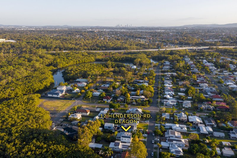 Photo - 12 Henderson Road, Deagon QLD 4017 - Image 23