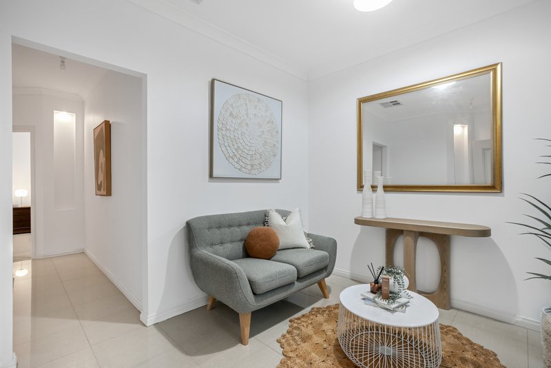 Photo - 12 Henderson Street, Henley Beach SA 5022 - Image 3