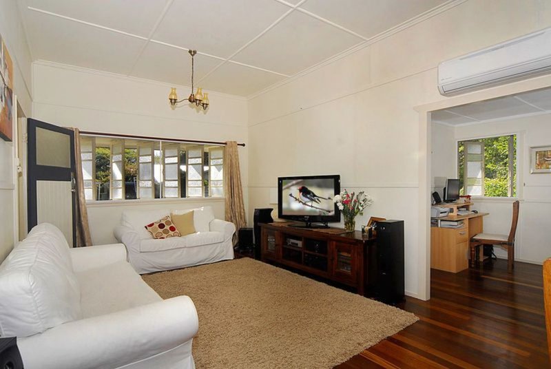 Photo - 12 Henry Street, Cooran QLD 4569 - Image 2