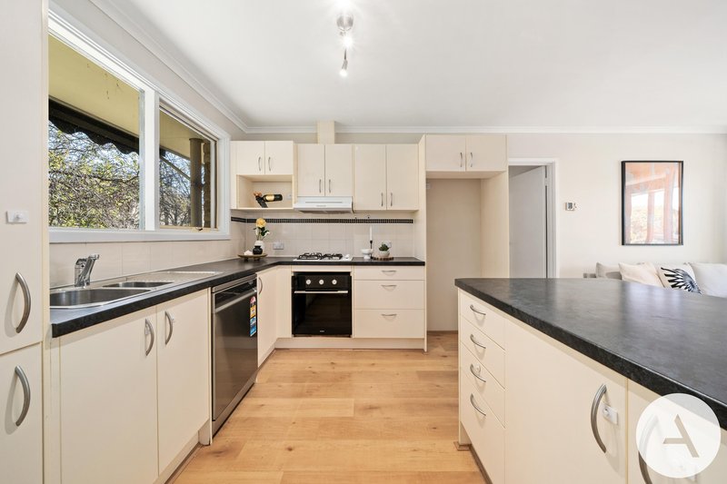Photo - 12 Hensman Street, Latham ACT 2615 - Image 10