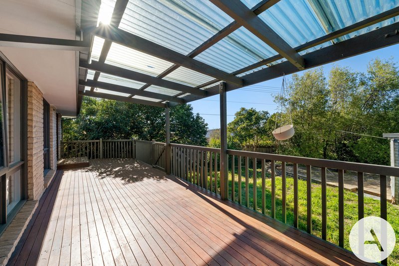 Photo - 12 Hensman Street, Latham ACT 2615 - Image 11