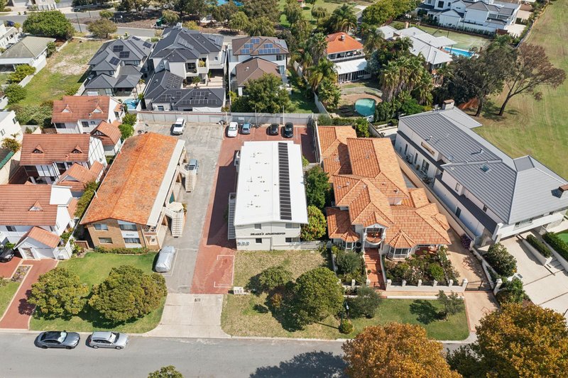 Photo - 12 Heppingstone Street, South Perth WA 6151 - Image 16
