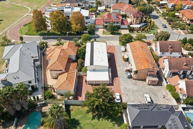 Photo - 12 Heppingstone Street, South Perth WA 6151 - Image 20