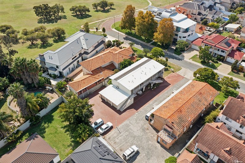 Photo - 12 Heppingstone Street, South Perth WA 6151 - Image 21