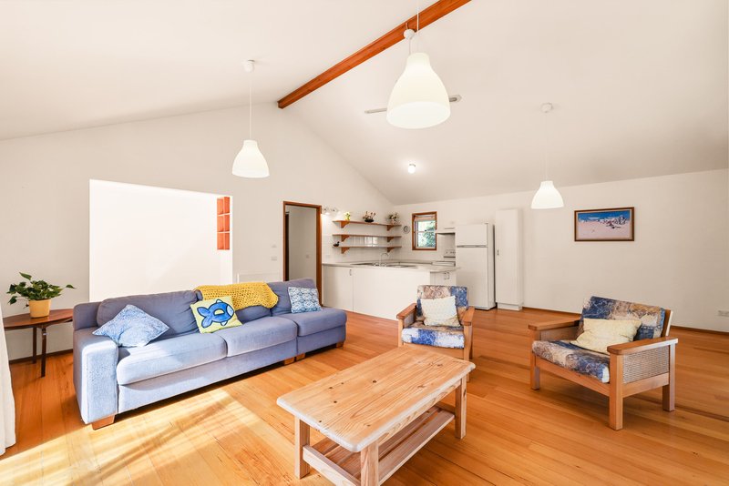 Photo - 12 Hereward Close, Cowes VIC 3922 - Image 8