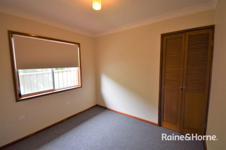 Photo - 12 Hewlett Avenue, North Nowra NSW 2541 - Image 9