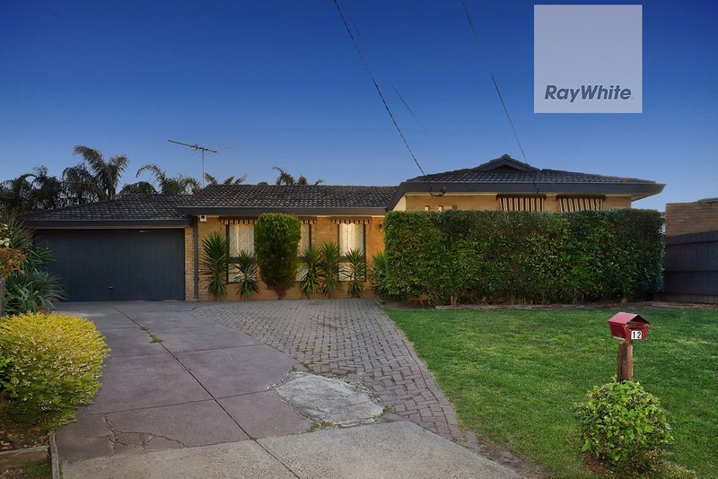 12 Highcliffe Close, Gladstone Park VIC 3043