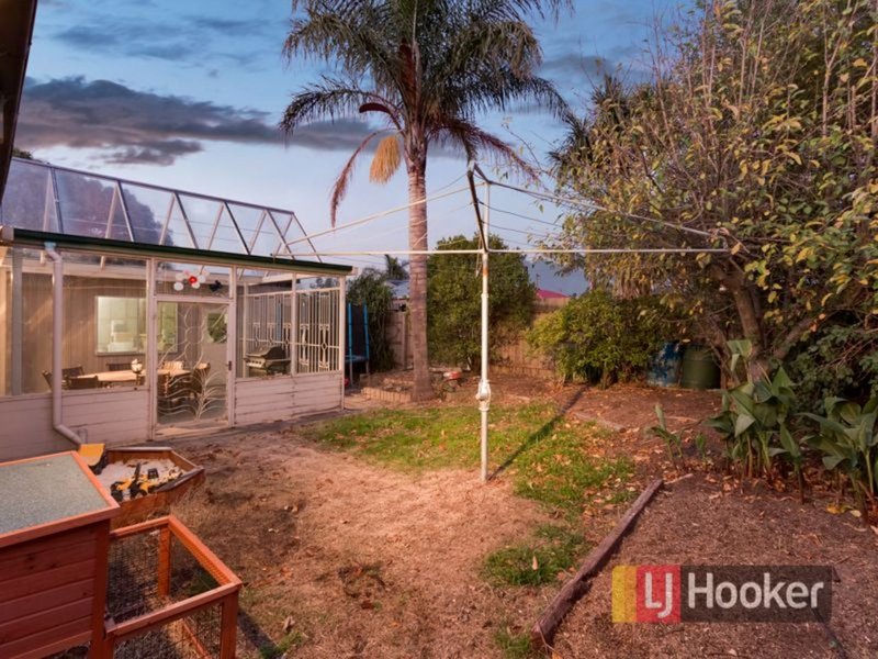 Photo - 12 Highland Avenue, Hampton Park VIC 3976 - Image 15