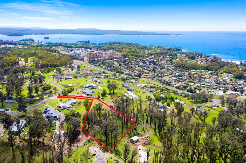 Photo - 12 Highlands Avenue, Surf Beach NSW 2536 - Image 11