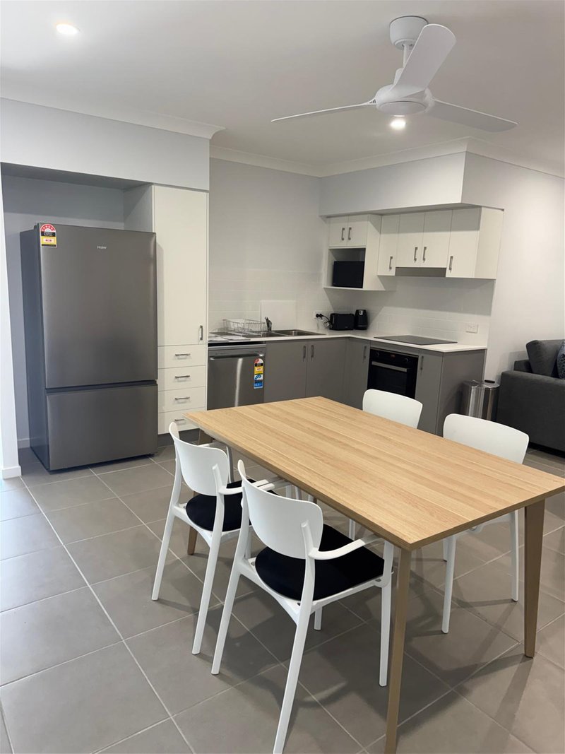 Photo - 1/2 Hill Road, Aratula QLD 4309 - Image 4