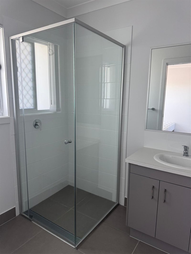 Photo - 1/2 Hill Road, Aratula QLD 4309 - Image 12