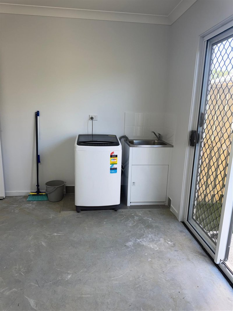 Photo - 1/2 Hill Road, Aratula QLD 4309 - Image 19
