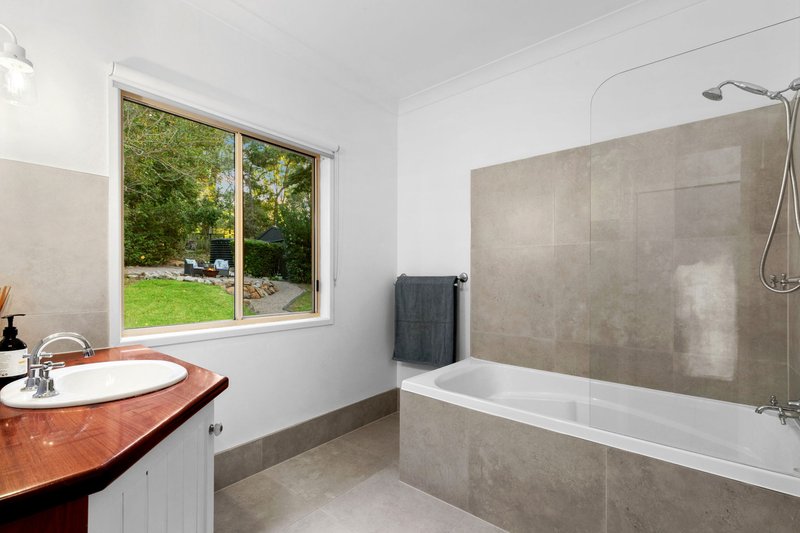 Photo - 12 Hilltop Court, Lake Macdonald QLD 4563 - Image 15