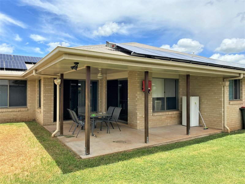 Photo - 12 Hillview Parade, Kingaroy QLD 4610 - Image 19