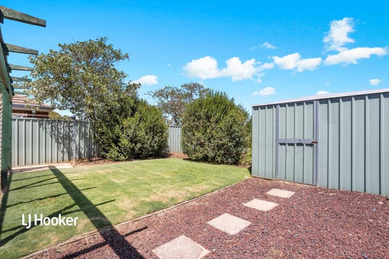 Photo - 12 Holbrook Crescent, Greenwith SA 5125 - Image 13