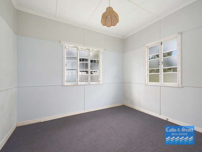 Photo - 12 Holmes Street, Brighton QLD 4017 - Image 6