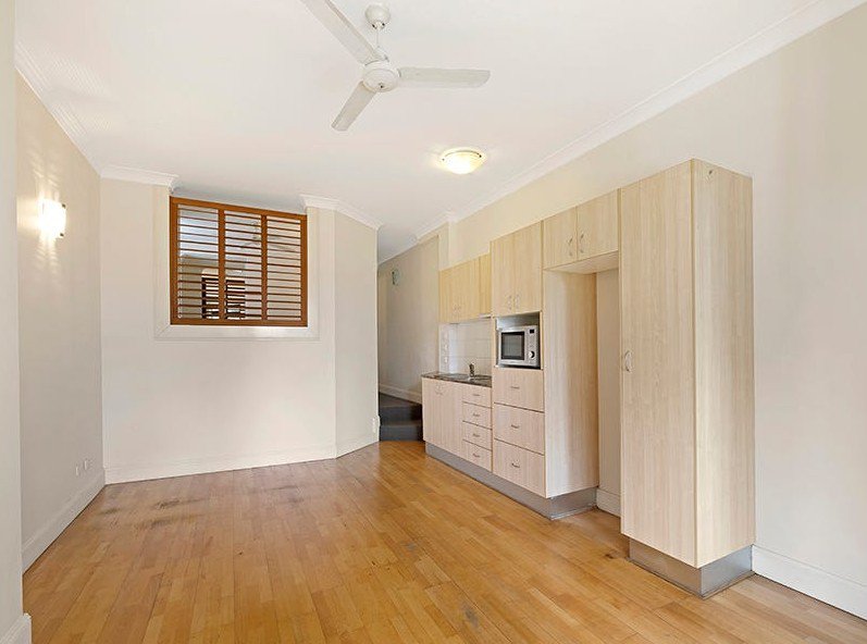 Photo - 1/2 Holt Street, Stanmore NSW 2048 - Image 3