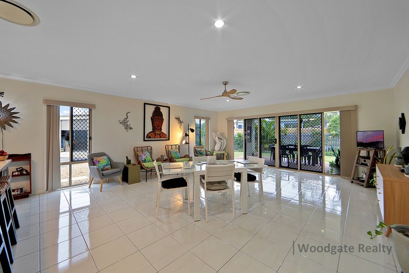 Photo - 12 Honeyeater Court, Woodgate QLD 4660 - Image 6