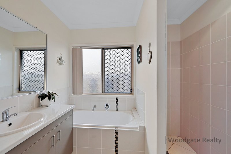 Photo - 12 Honeyeater Court, Woodgate QLD 4660 - Image 30