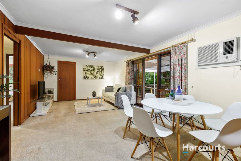 Photo - 12 Hopkins Close, Rowville VIC 3178 - Image 5