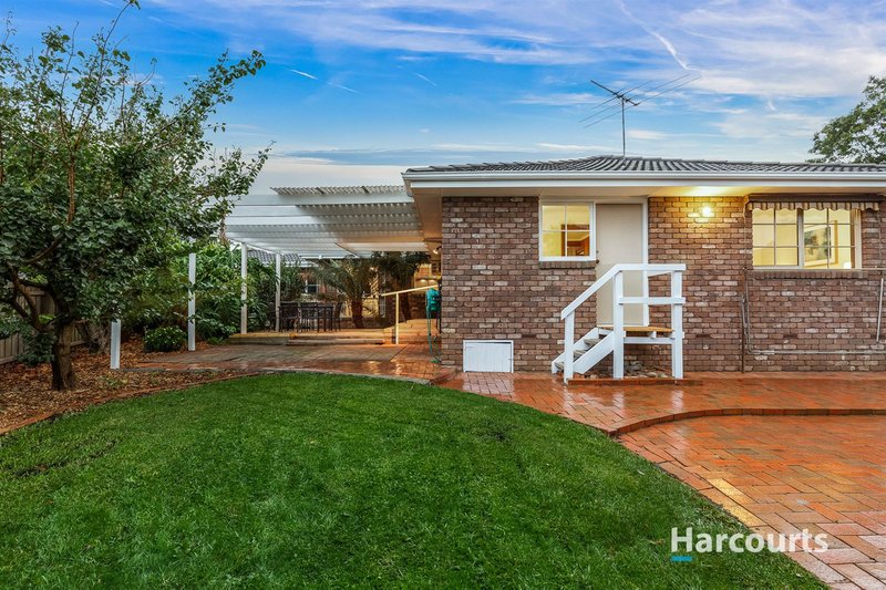 Photo - 12 Hopkins Close, Rowville VIC 3178 - Image 11