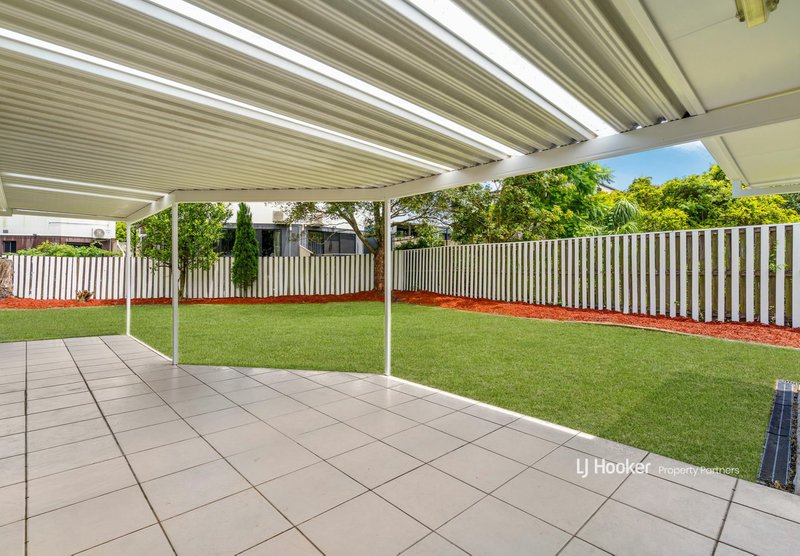 Photo - 12 Housman Place, Calamvale QLD 4116 - Image 16