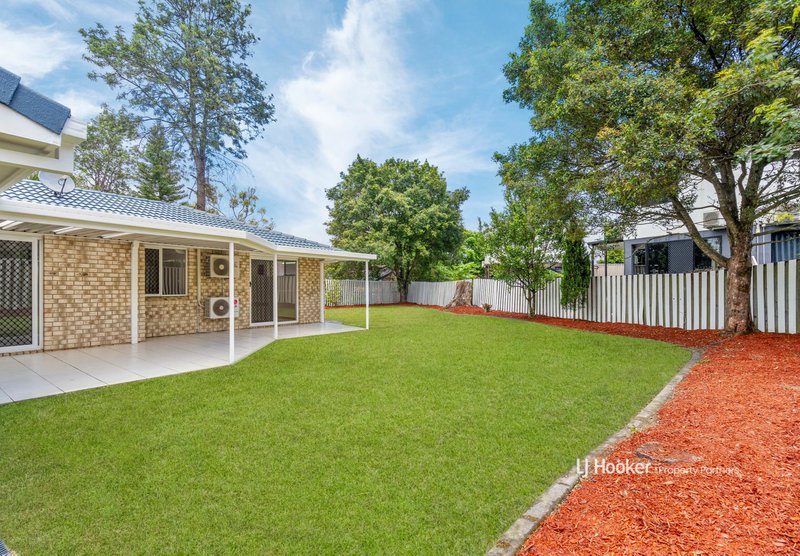 Photo - 12 Housman Place, Calamvale QLD 4116 - Image 17