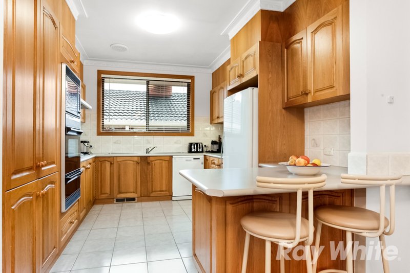 Photo - 12 Huckson Rise, Dandenong North VIC 3175 - Image 6