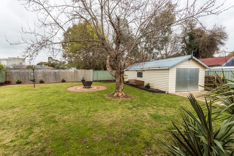 Photo - 12 Hughes Street, Tatura VIC 3616 - Image 11