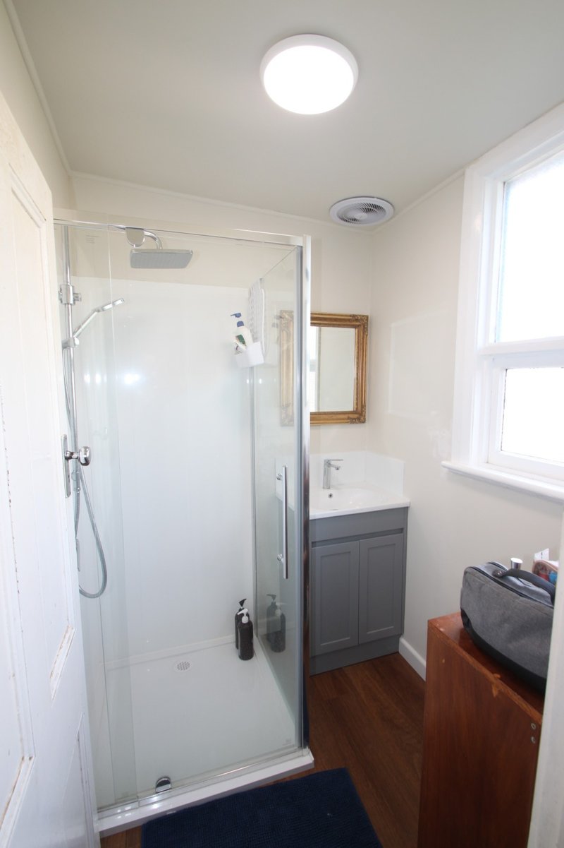 Photo - 12 Hull Street, Glenorchy TAS 7010 - Image 7