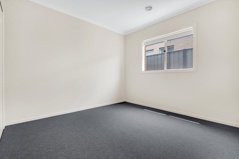 Photo - 12 Humber Street, Craigieburn VIC 3064 - Image 10