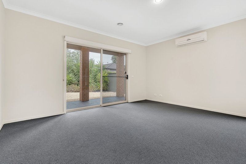 Photo - 12 Humber Street, Craigieburn VIC 3064 - Image 13