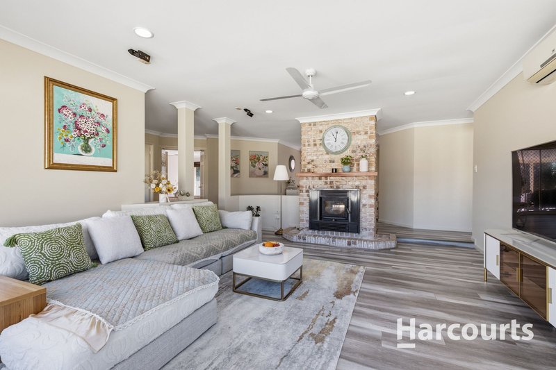 Photo - 12 Huon Place, Forest Lake QLD 4078 - Image 4