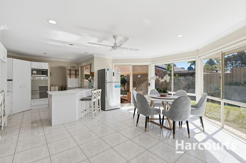 Photo - 12 Huon Place, Forest Lake QLD 4078 - Image 7