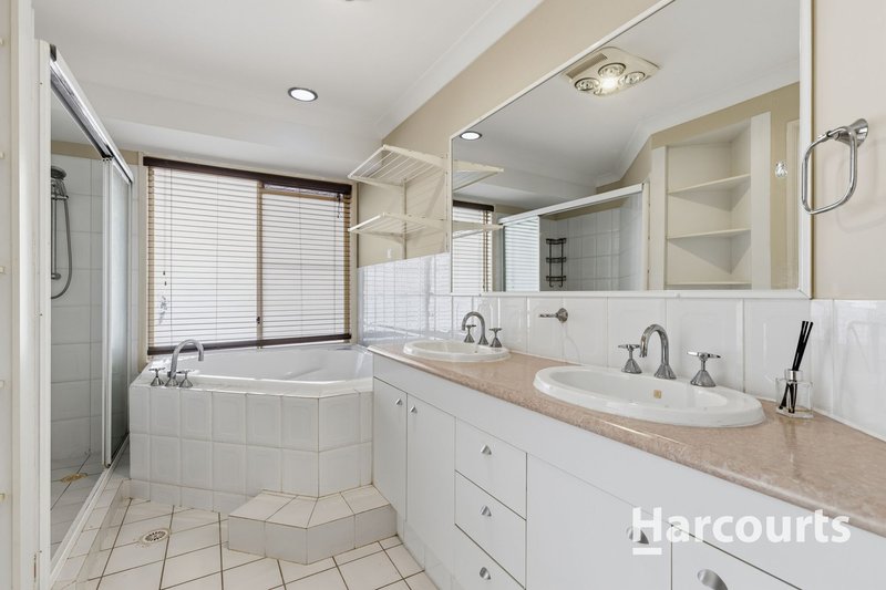 Photo - 12 Huon Place, Forest Lake QLD 4078 - Image 10