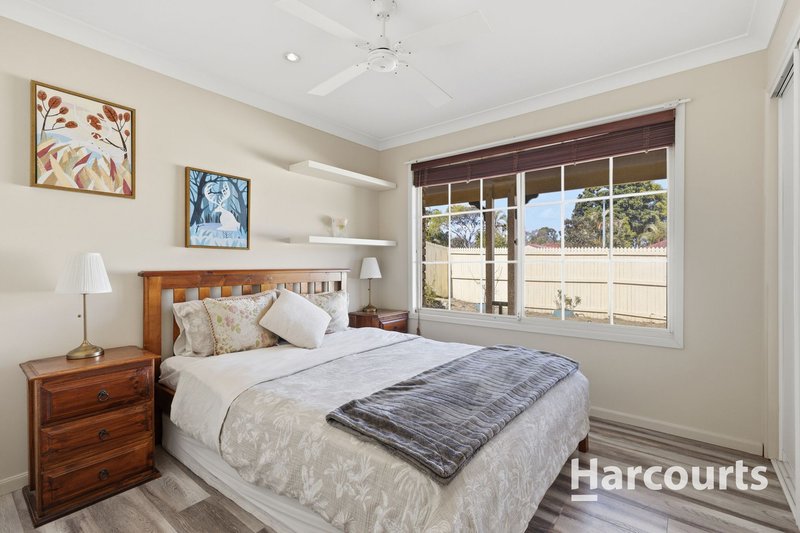Photo - 12 Huon Place, Forest Lake QLD 4078 - Image 11