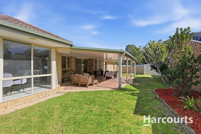 Photo - 12 Huon Place, Forest Lake QLD 4078 - Image 15