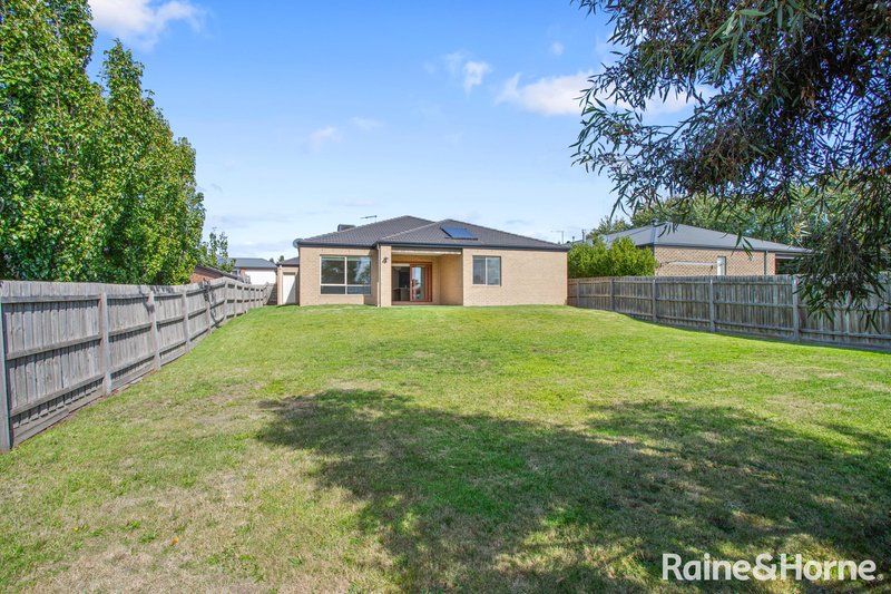 Photo - 12 Hurst Street, Gisborne VIC 3437 - Image 16