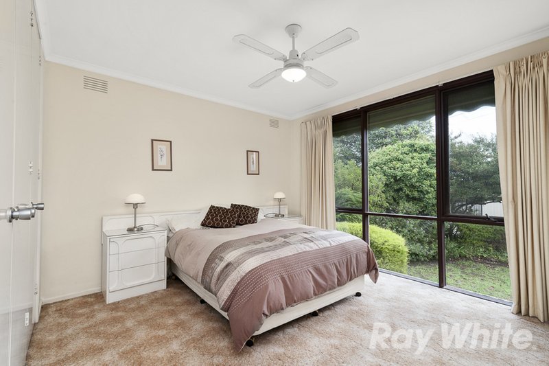 Photo - 12 Huxley Avenue, Mulgrave VIC 3170 - Image 7