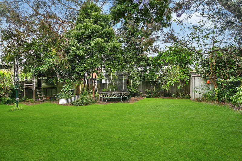 Photo - 12 Illawong Avenue, Riverview NSW 2066 - Image 6