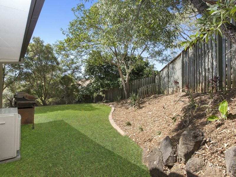 Photo - 12 Ilminster Crescent, Mudgeeraba QLD 4213 - Image 11