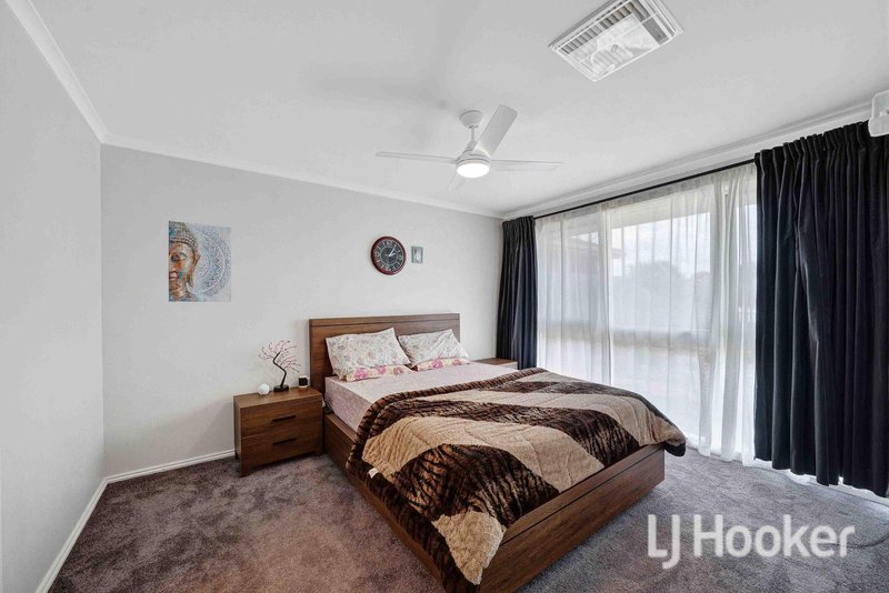 Photo - 12 Inez Court, Melton VIC 3337 - Image 7