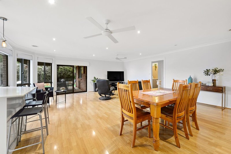 Photo - 12 Inglewood Street, Gungahlin ACT 2912 - Image 3