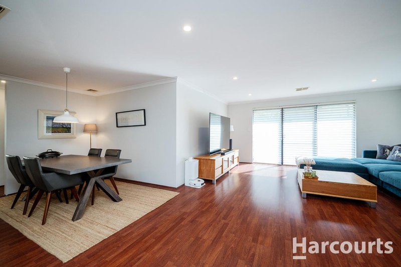 Photo - 12 Injidup Loop, Clarkson WA 6030 - Image 9