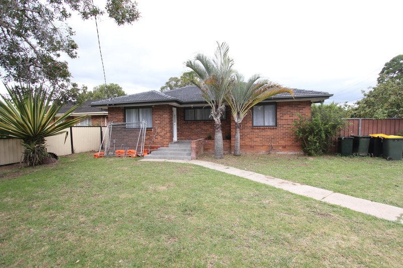 12 Insignia Street, Sadleir NSW 2168