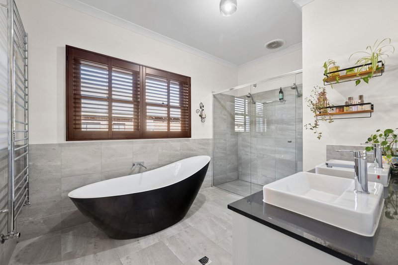 Photo - 12 Irene Way, Kyneton VIC 3444 - Image 12