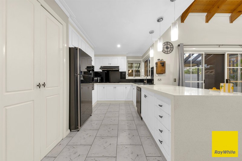Photo - 12 Ironbark Drive, Hoppers Crossing VIC 3029 - Image 11